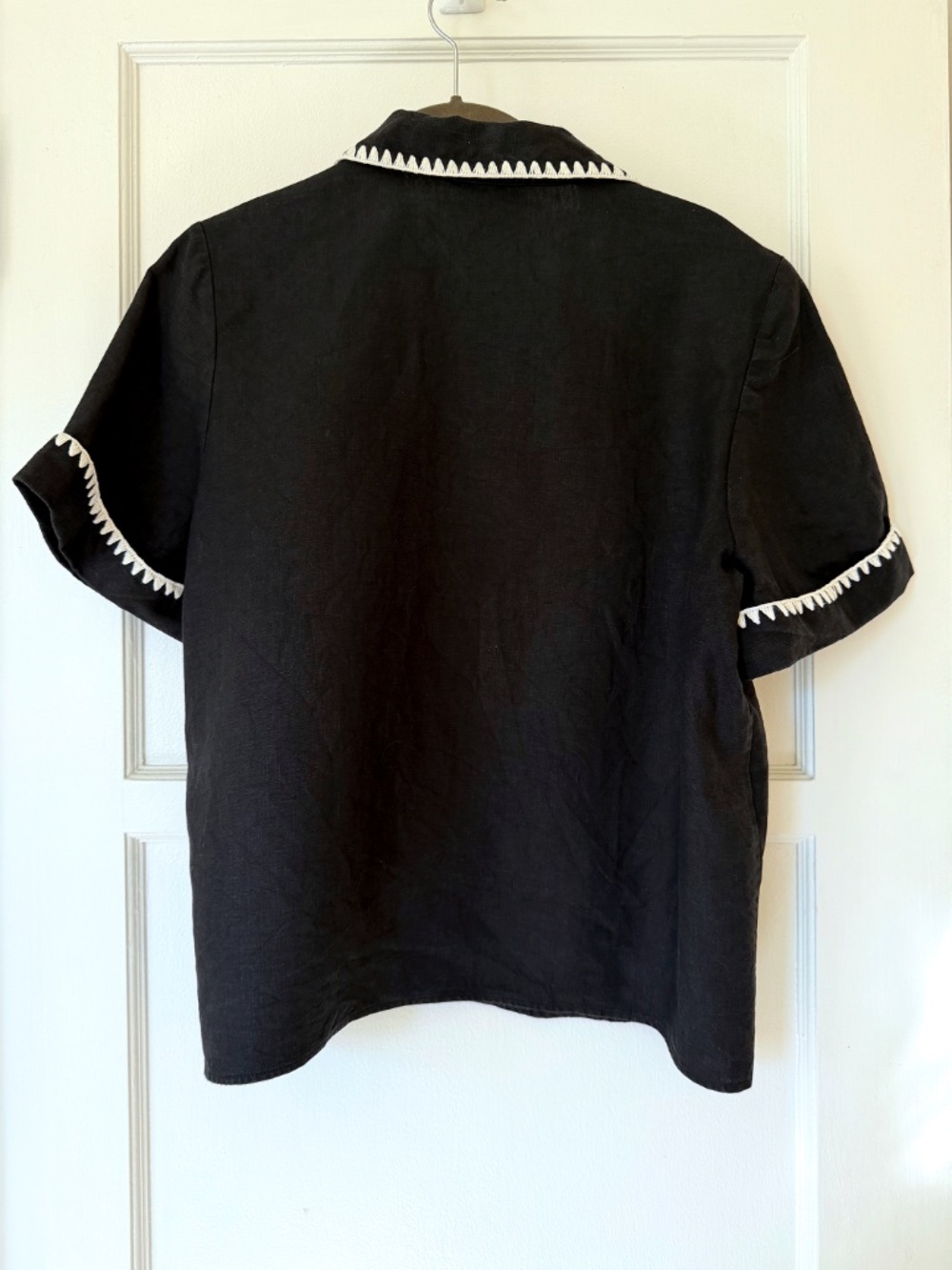 SEZANE LIVIA SHIRT Black with Ecru Trimming size 8 - Picture 3 of 5